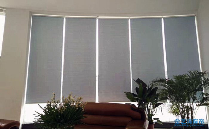 卷簾好不好,對卷簾不了解?小編給你說下卷簾窗簾優缺點及種類介紹 金藝濤窗簾