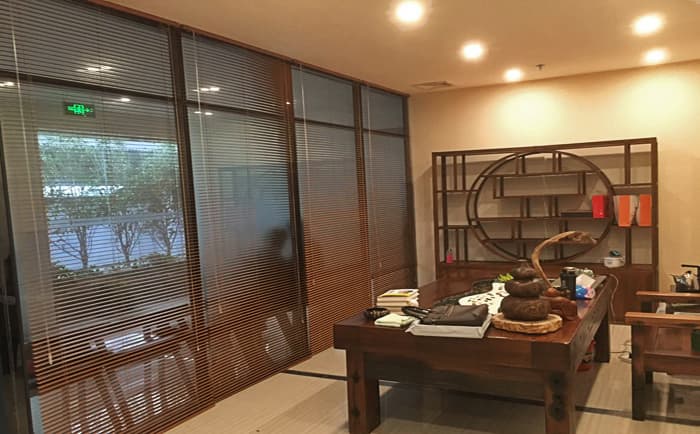 辦公室鋁百葉窗簾好不好?鋁合金百葉窗簾的介紹 辦公室鋁百葉窗簾