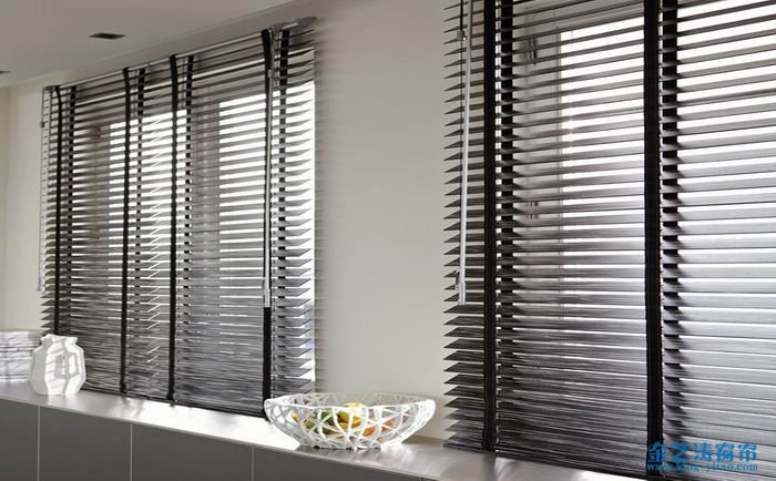 佛山木百葉窗簾生產廠家：綠創窗簾