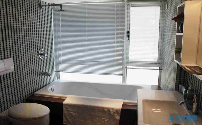 百葉窗簾種類有哪些 百葉窗簾選購技巧 衛(wèi)生間、廁所百葉窗簾